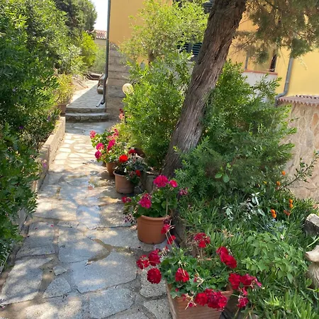 Casa Per Vacanze Anna La Maddalena (Sassari)