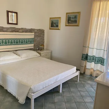 Anna La Maddalena (Sassari)