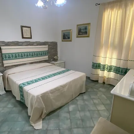 Anna Apartment *